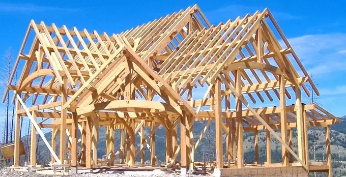 Structure de charpente en bois